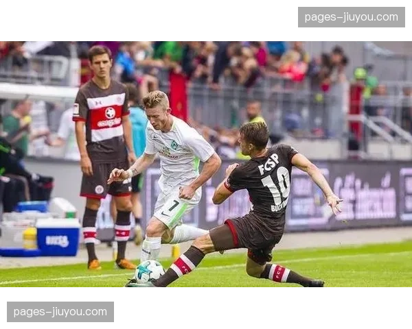 圣保利升班马踢法直接 身体对抗强但经验不足